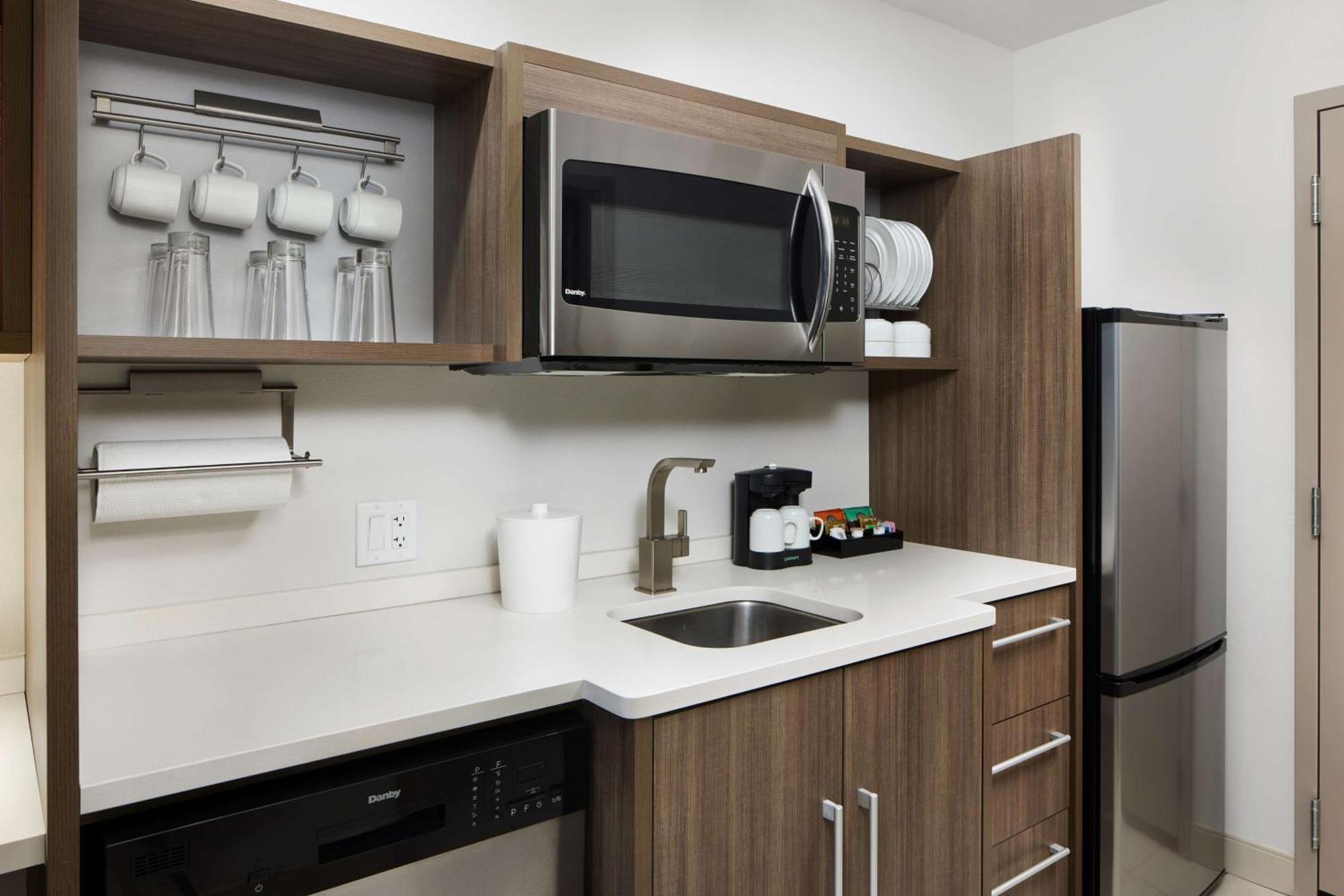 Home2 Suites By Hilton Стюарт Экстерьер фото